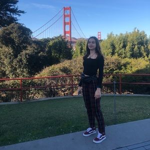 Meet your Posher, Alara